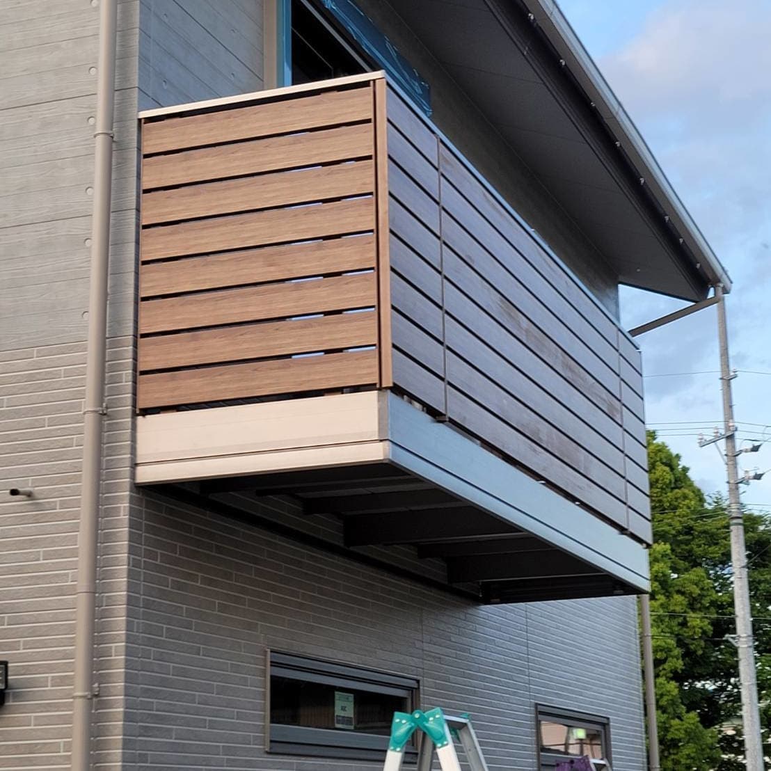 バルコニー修理 名古屋市緑区 | 名古屋市緑区でエクステリア工事ならイズ美