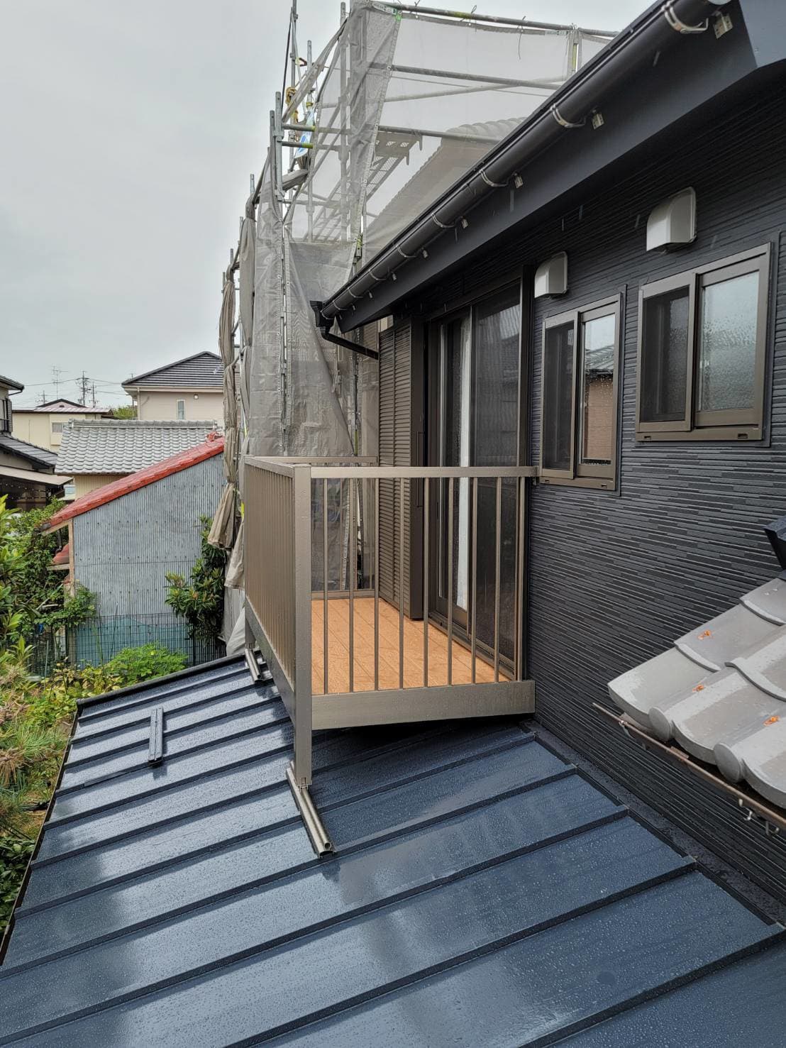 バルコニー取替え工事 | 名古屋市緑区のエクステリア工事ならイズ美