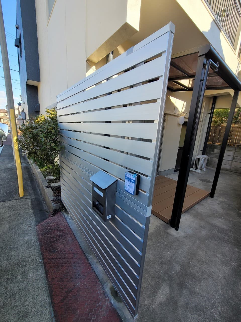 目隠しフェンス設置 | 名古屋市緑区のエクステリア工事ならイズ美