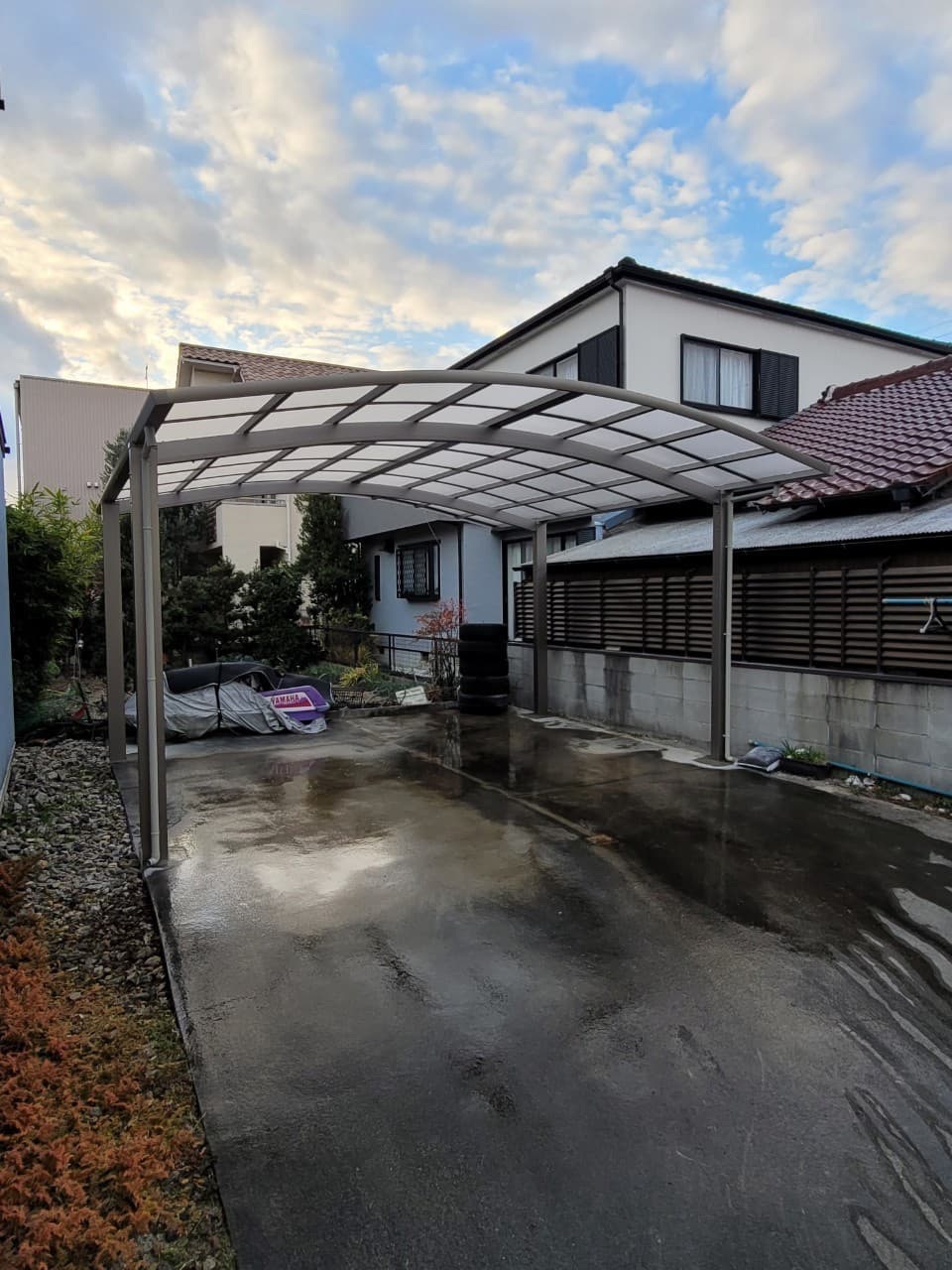 カーポート設置 | 名古屋市緑区のエクステリア工事ならイズ美