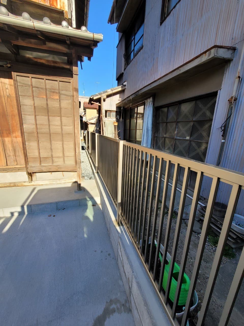 フェンス設置 | 名古屋市緑区のエクステリア工事ならイズ美