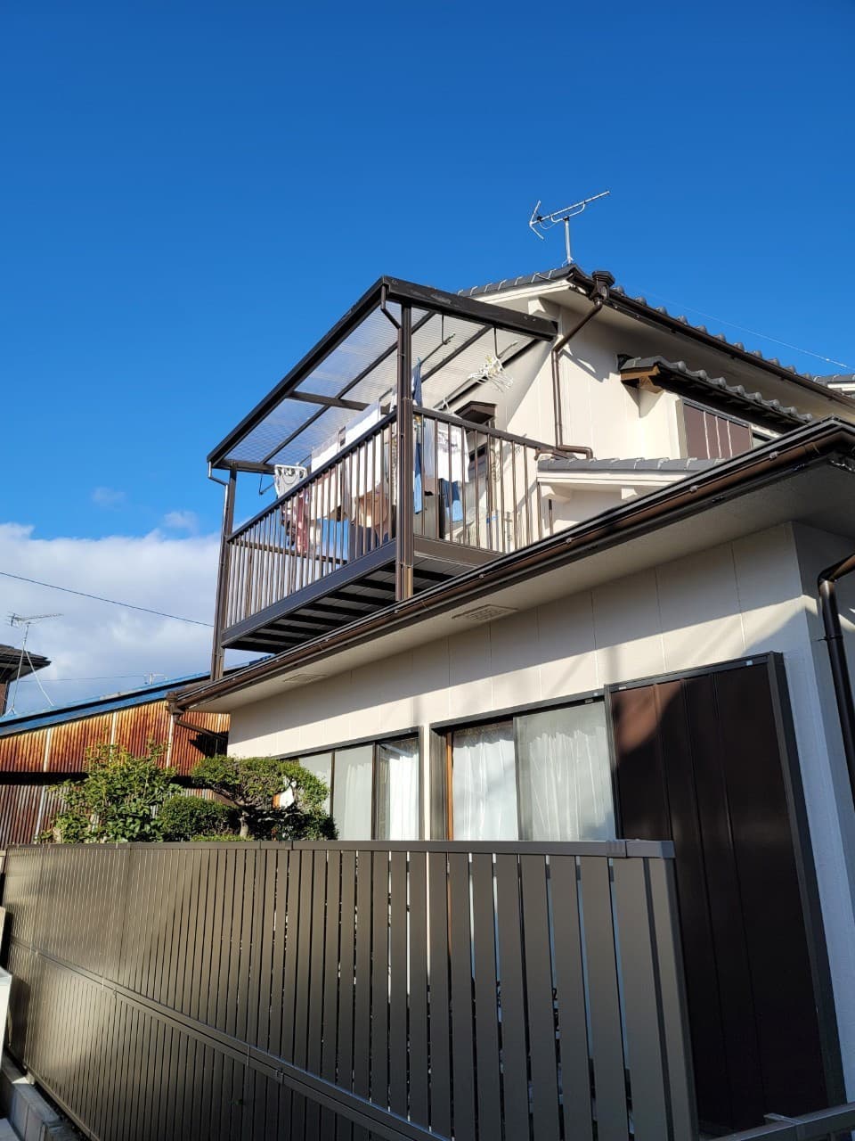 バルコニー設置 | 名古屋市緑区のエクステリア工事ならイズ美