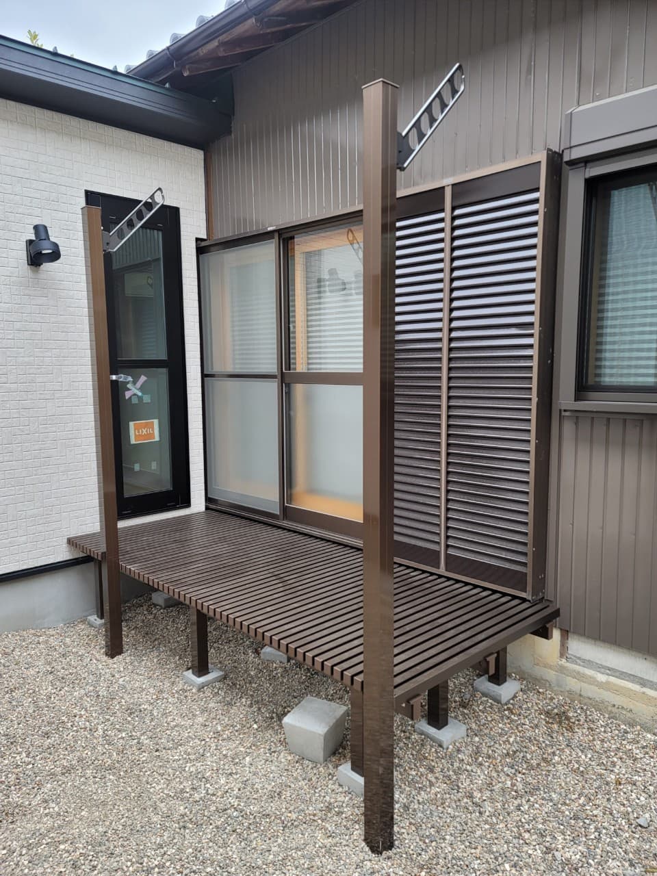 ウッドデッキ設置 | 名古屋市緑区のエクステリア工事ならイズ美