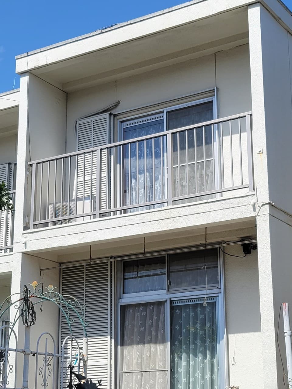 ベランダ手すり設置 | 名古屋市緑区のエクステリア工事ならイズ美